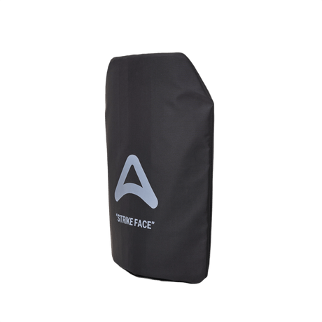 Anorak Niobium® Insert (SAPI) protective panel with advanced multi-threat features for maximum safety against weapons.