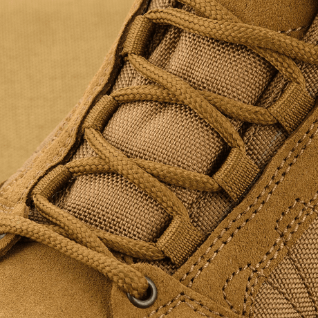 Tactical Sneakers Demi-Season – Let og komfortabel, nærbillede af snøring og materialer i naturlæder og Cordura, velegnet til outdoor.