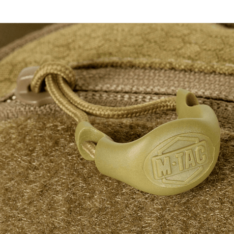 Close-up of zipper pull on M-Tac Bat Wing Bag Elite Hex.