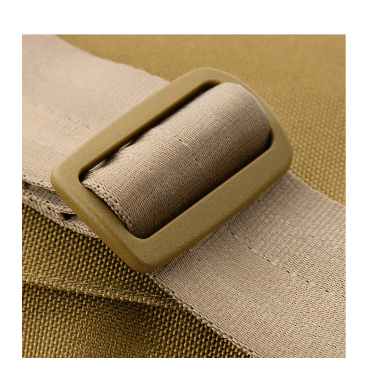 Justerbar rem på M-Tac Carry Sling Taske Elite Gen.IV med Velcro, designet til diskret våbenbæring og funktionalitet.