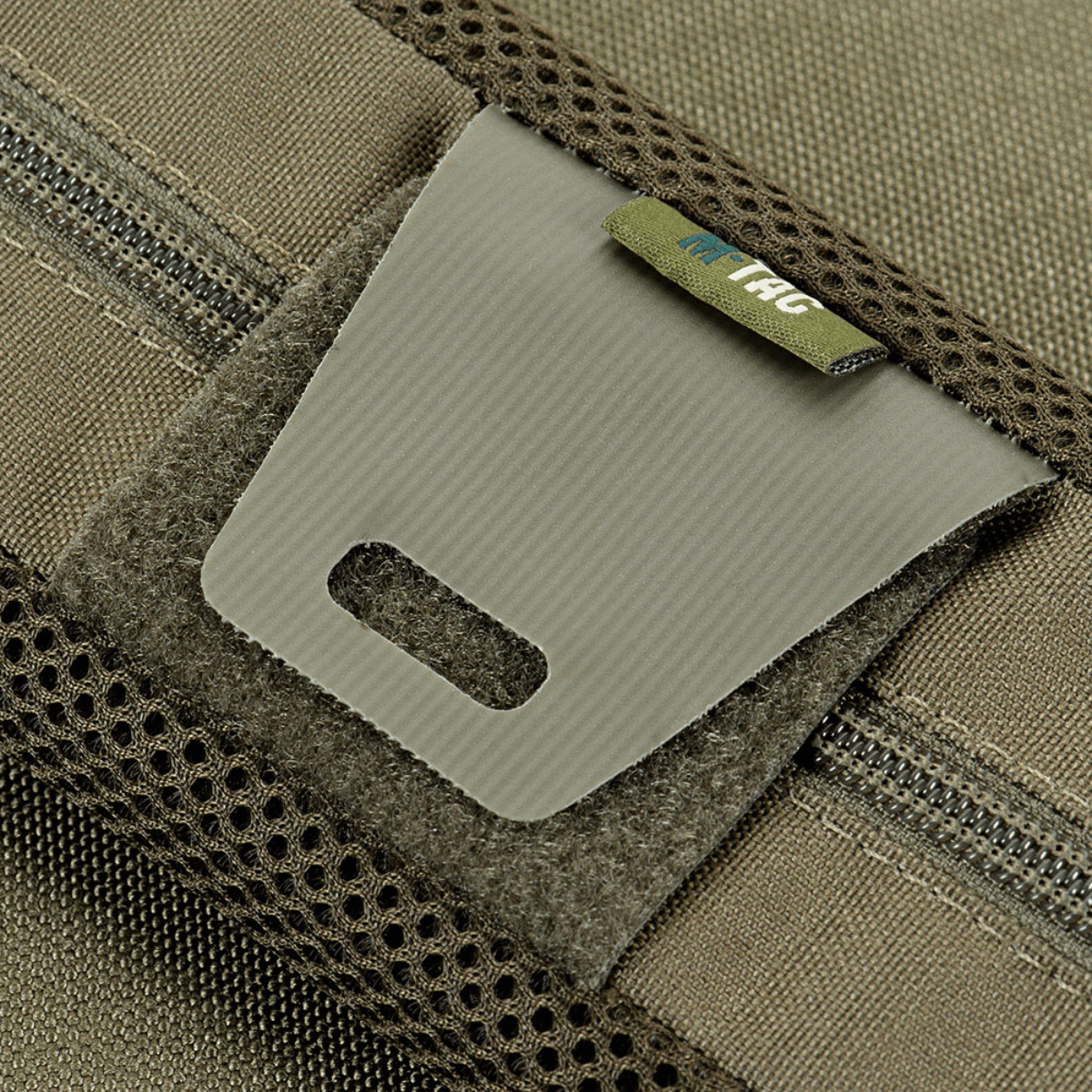 M‑Tac Skulderremspude 40 mm Elite i robust Cordura med 3D mesh for ventilering og komfortforøgelse, grøn farve.