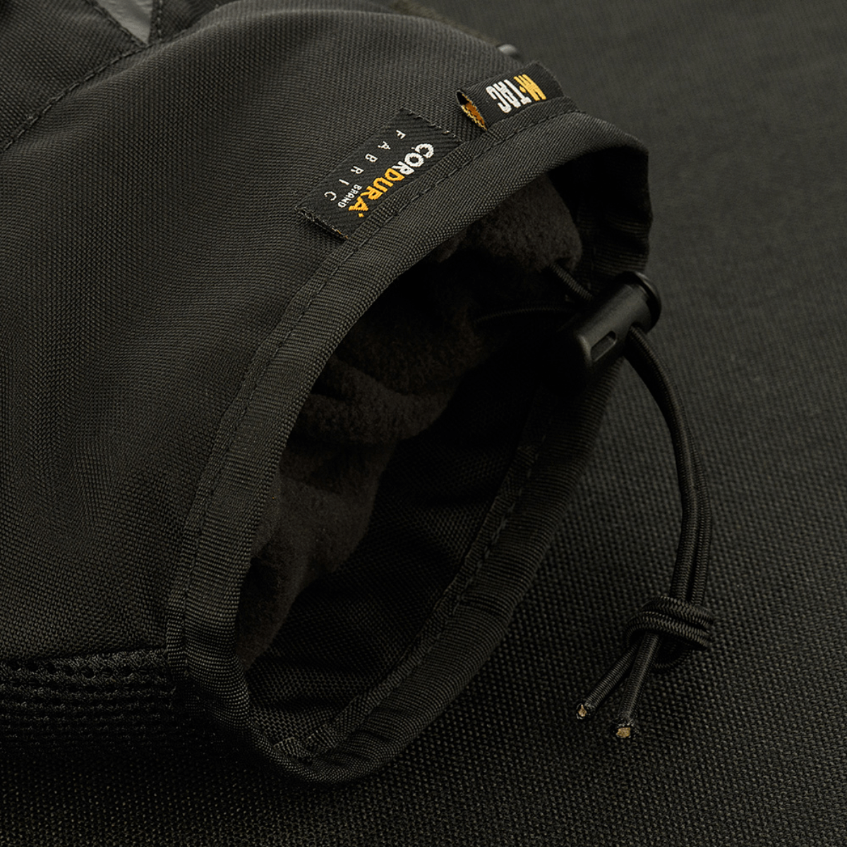 M-Tac Taktisk Håndvarmer Elite med Cordura og fleecefor for varme og komfort i koldt vejr, isoleret med G-Loft teknologi.