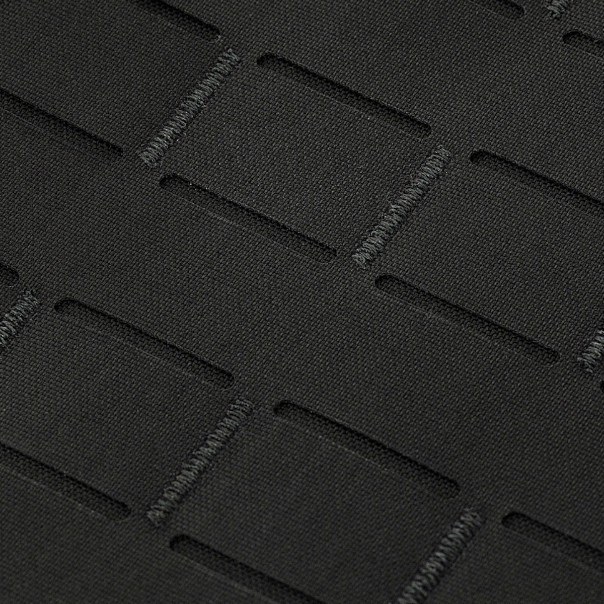 Nærbillede af M-Tac Frontpanel til Plate Carrier Cuirass QRS XL i slidstærkt Cordura 500D med MOLLE-system