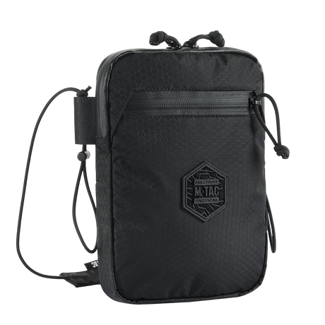 M‑Tac Pocket Bag Elite HEX i robust design, perfekt til EDC-udstyr med holdbare YKK lynlåse for pålidelig opbevaring af småting.