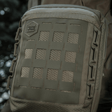 M-Tac Tablet Bag Laser Cut Hex med Cordura-materiale, frontpanel med Laser Cut MOLLE, ideel til EDC, tablets og dokumenter.