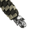 M-Tac Knife Lanyard Helix Skull i flettet paracord med kraniumdetalje, tilføjer stil og funktionalitet til lommeknive.