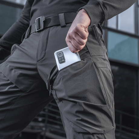 M-Tac Bukser Rubicon Flex med innovativ cargo-lomme design, perfekt til træning og daglig brug, moderne og fleksibelt snit.