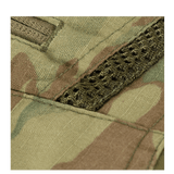 Nærbillede af M-Tac Feltjakke NYCO Extreme i multicam-mønster med holdbart NYCO Extreme-stofdetalje.