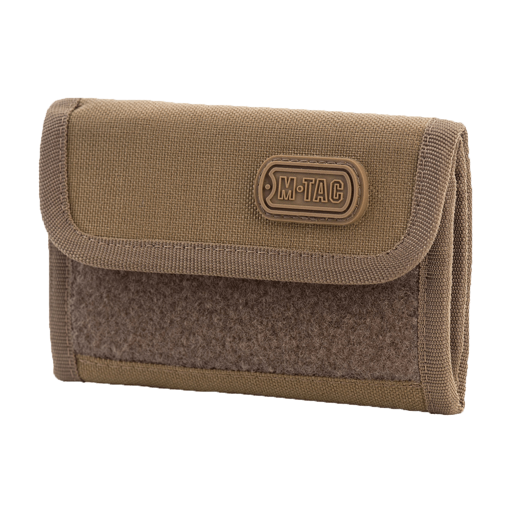 M-Tac Pung med Patch Panel Elite i CORDURA® materiale, brun militærstil, lomme til kreditkort, Velcro lukning og loop-panel.