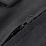 Nærbillede af lynlåsdetalje på M-Tac Aggressor Summer Flex Shorts i Flex Rip-Stop stof.