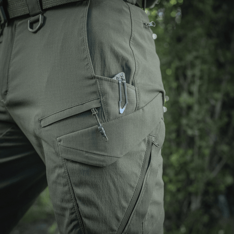 M-Tac Aggressor Summer Flex Shorts, letvægts-taktiske shorts med flere lommer og D-ringe, perfekt til udendørs aktiviteter.