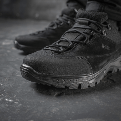 M-Tac Tactical Sneakers Patrol R Vent i sort med slidstærkt læder og skridsikker sål, ideelle til trekking og daglig brug.