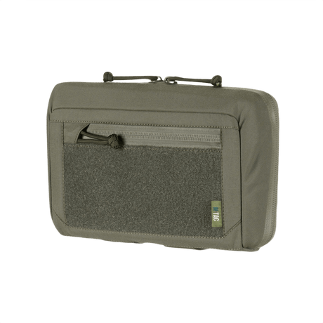 M-Tac Admin Pouch Large Elite Gen.II fremstillet af holdbart Cordura 500D, grå med lynlåslukning og Velcro-panel til patches.