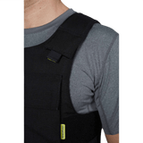 Anorak Duty III Cover ergonomisk design til politibetjente og kystvagtpersonel, letvægts med antibakterielle og temperaturregulerende egenskaber.