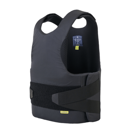Anorak Topaz® Concealable III Stiksikker Vest i sort design til kniv- og spidssikker beskyttelse, NIJ 0115.00 STD Level 1.