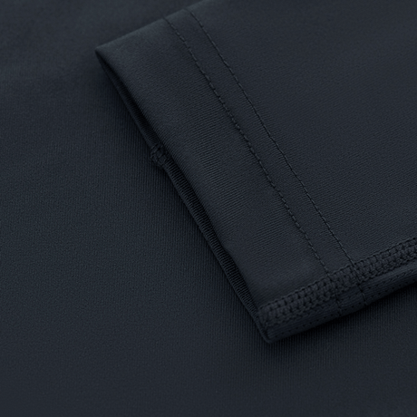 Detalje af M-Tac Undertøj Active Level I med termoregulation og høj åndbarhed, perfekt til sport og daglig brug. Materiale: polyester, elastan.