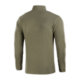 Bagside af M-Tac Delta Fleece Jakke i olivengrøn, ideel til koldt vejr med behagelig pasform og tommelhuller i ærmerne.