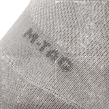 M-Tac Let Sommersokker til løb og udendørs aktiviteter. Komfortable, åndbare bomuldsstrømper med ergonomisk design til varme vejrforhold.