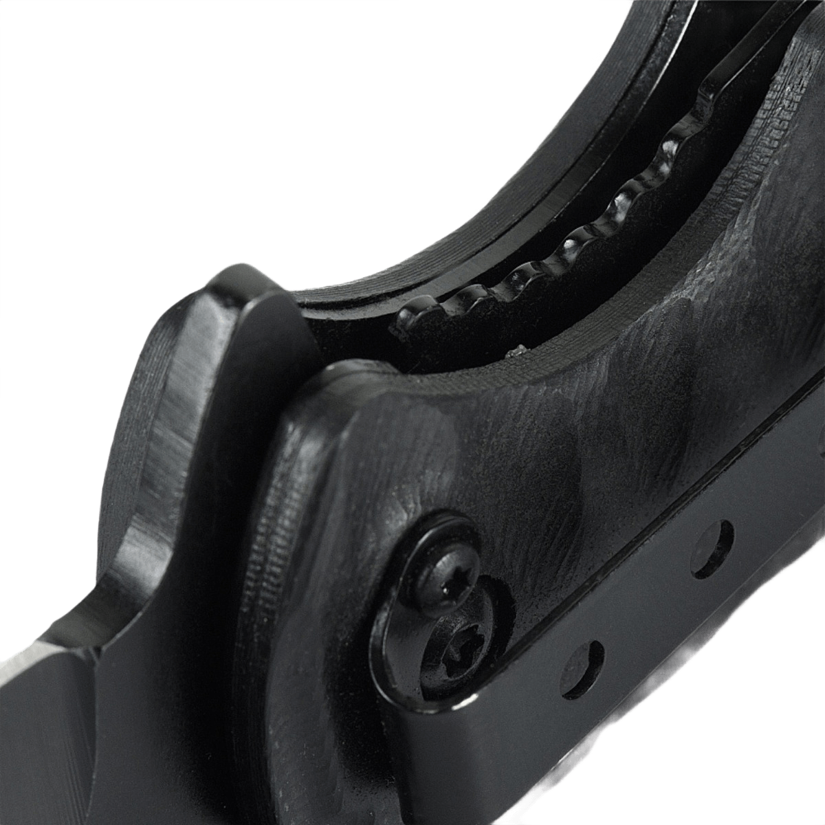 Nærbillede af håndtag og låsemekanisme på M-Tac Outdoor & Militær foldekniv - Type 4, med slidstærkt G10-kompositmateriale.