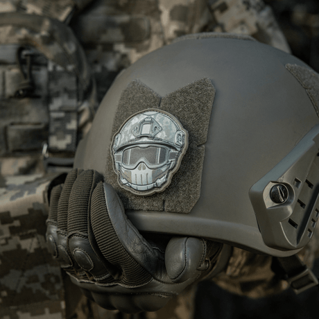 M-Tac Patch Emoji #20 på hjelm med Velcro fastgørelse, militær taktisk udstyr, 3D PVC design, SJov patch til personliggørelse.