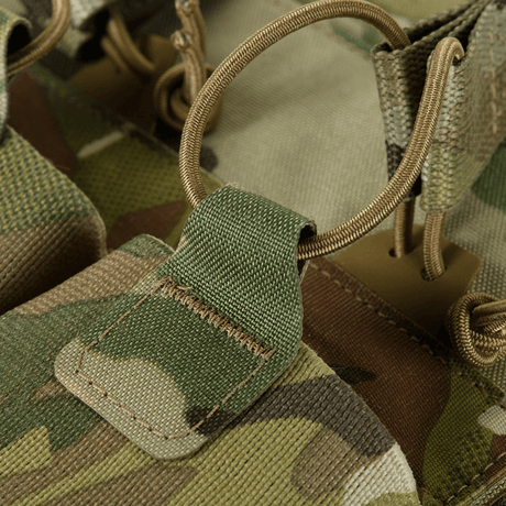 Detaljer af M-Tac Plate Carrier Cuirass FAST XL QRS med camouflagemønster, designet til beskyttelsesplader, Cordura 500D materiale.