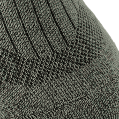 Nærbillede af M-Tac Sokker Mid Calf Mk.4 viser polstrede og vævede detaljer for komfort og beskyttelse. Perfekt til trekking.