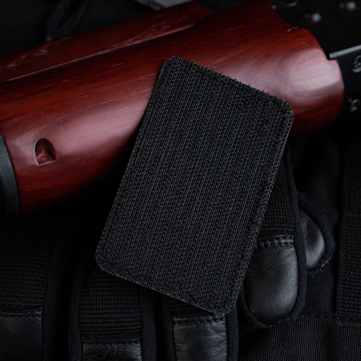M-Tac AKM 7,62x39 Laser Cut Patch på Velcro, holdbar Cordura 500D, perfekt til militær og outdoor udstyr. Størrelse: 80x50 mm.