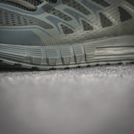 M-Tac Tactical Summer Sport Sneakers med gummiforstærkning for holdbarhed, ideel til varmt vejr og hverdagsbrug.