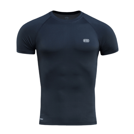M-Tac T-shirt Ultra Light Polartec i Power Dry materiale, perfekt til træning og løb med reflekterende logo og flade sømme.