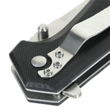 Nærbillede af håndtaget på M-Tac Outdoor & Militær foldekniv - Type 5 med G10-komposit greb og aluminiumskonstruktion.