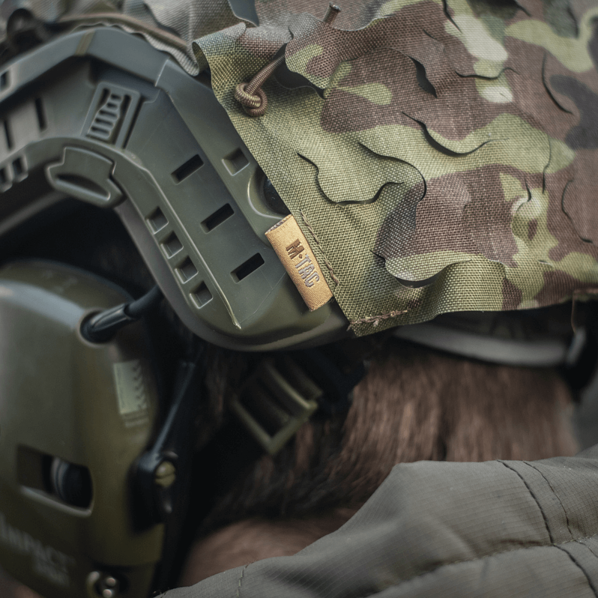 M‑Tac Vilha Hjelmcover FAST med MULTICAM-mønster på FAST-hjelm i Cordura 500D med velcro-stropper og elastikjustering