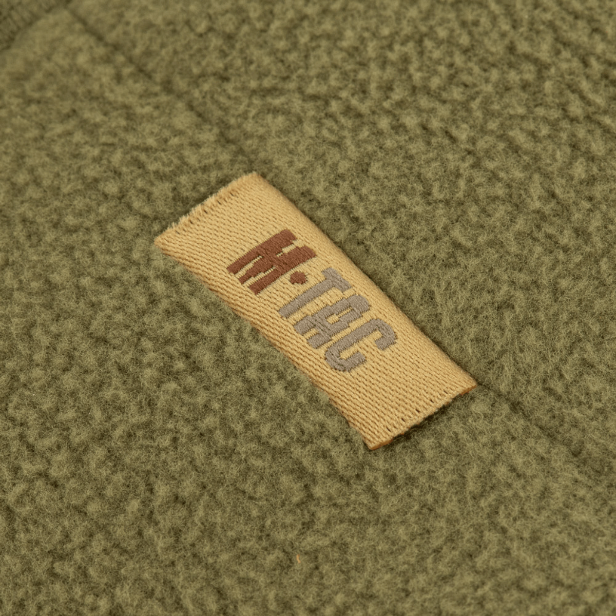 M-Tac Watch Cap Elite Fleece Beanie Hat med label, let og varm hue til koldt vejr, taktisk brug og vinteraktiviteter.