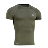 M-Tac T-shirt Ultra Light Polartec i grøn til træning, hurtigtørrende og svedtransporterende med reflekterende logo.